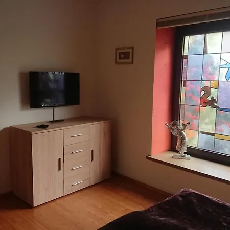 Ferienwohnung Erlenbach * バート・ノイェンアール・アールヴァイラー