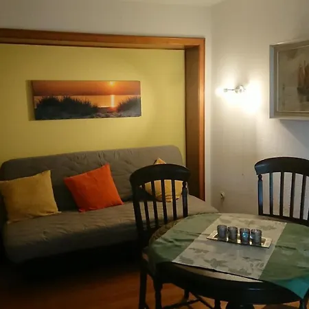 Ferienwohnung Erlenbach アパート バート・ノイェンアール・アールヴァイラー
